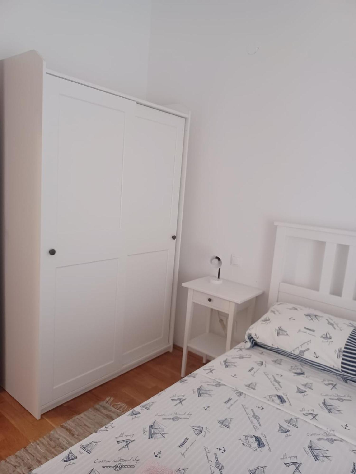 T&T Sea View Apartments Trogir Eksteriør billede